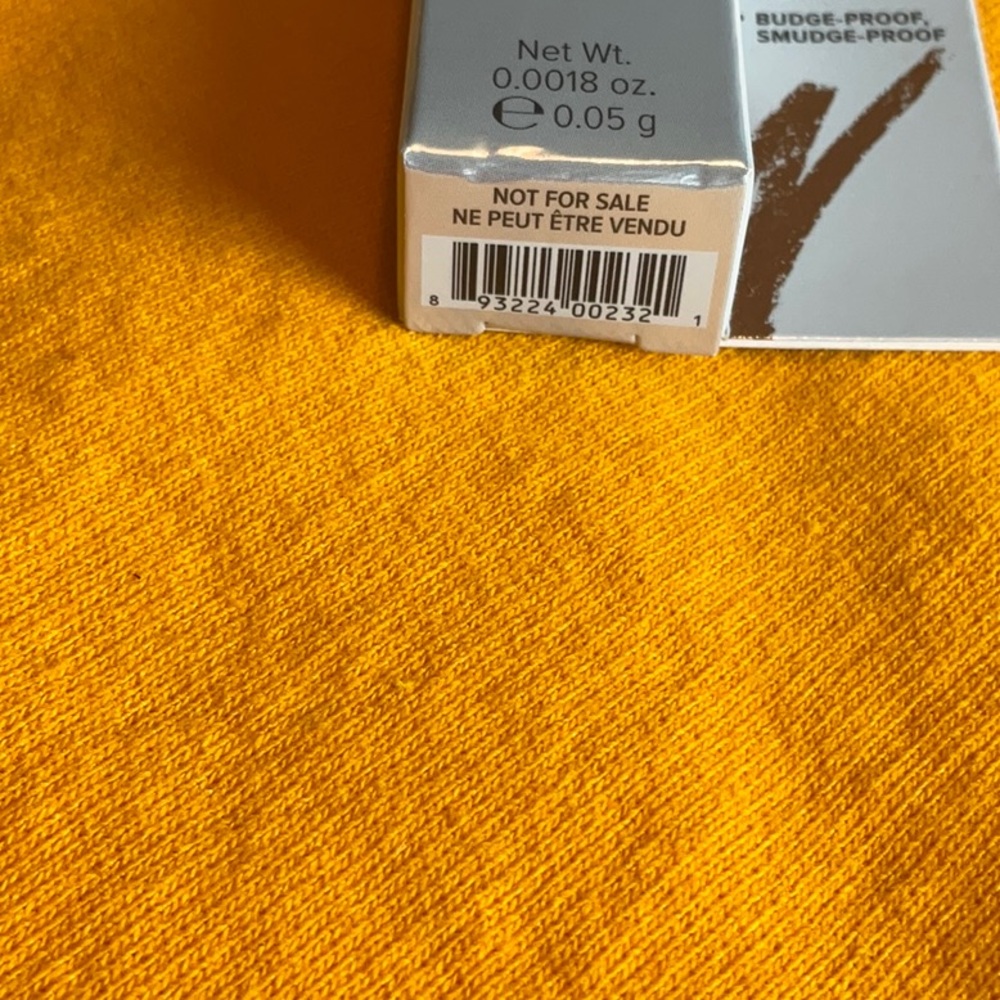 It Cosmetics Brow Powder Universal Pencil in Universal Taupe .0018oz/.05g, NWT - Picture 5 of 8